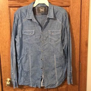 *Like New* Men’s BKE button up